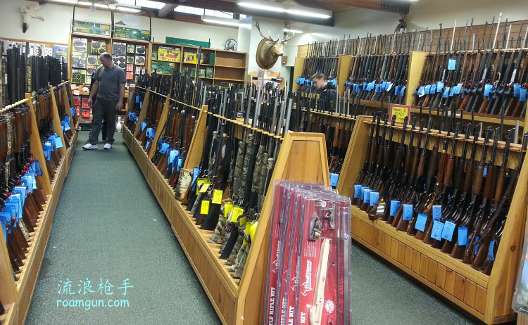 旅途中的惊喜，又一家大饱眼福的武器商店 - 流浪枪手 - 流浪枪手的驿站