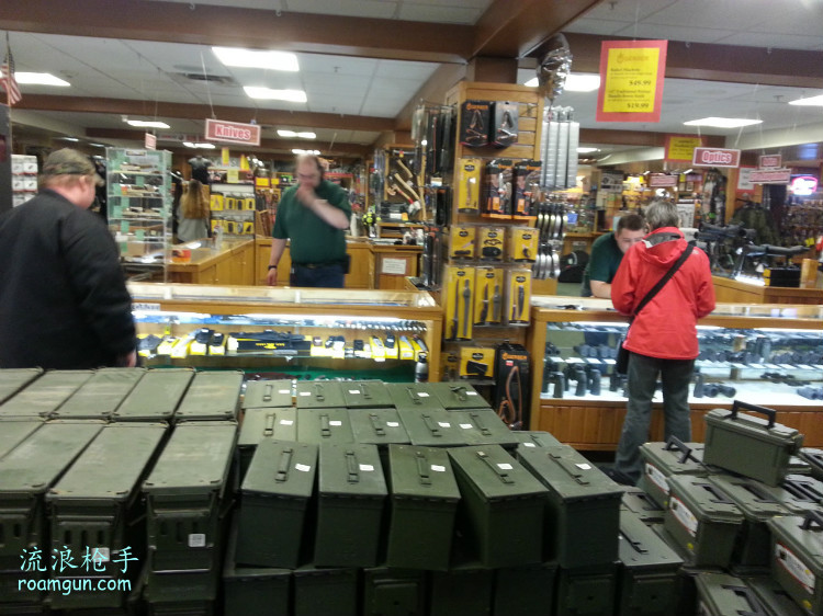旅途中的惊喜，又一家大饱眼福的武器商店 - 流浪枪手 - 流浪枪手的驿站