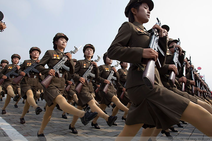 朝鲜大型阅兵式 - 锦锦 - 黑姐姐