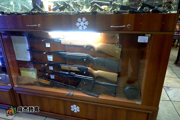 俄罗斯公开卖枪：狙步AK手枪俱全 - 咸杰搏克 - 咸杰搏克